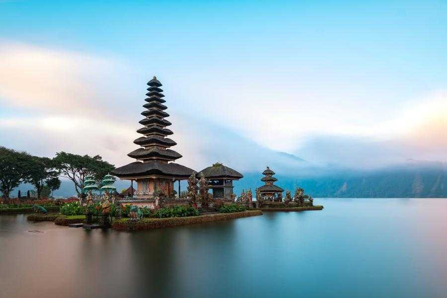 When is the best time to visit Indonesia?