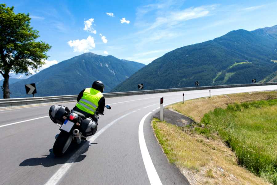 motorbike-tour-photos_8 image