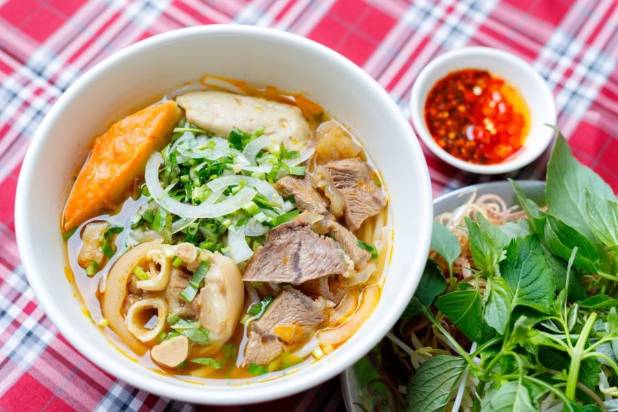 9 image Vietnamese beef soup noodles Bun bo hue