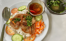 Vietnamese food broken rice - Full Day Saigon City Private Tour