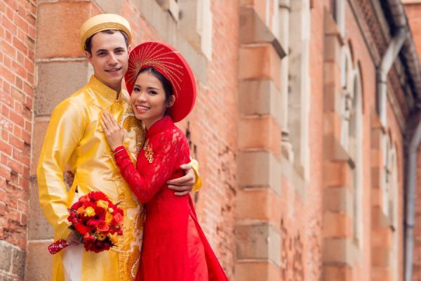 Vietnamese lucky color 