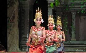 Apsara dance