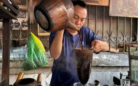 Explore the four most vibrant cities in Vietnam: Hanoi, Hoi An, Hue, and Saigon Banner