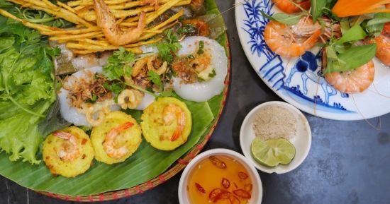 vietnamese-cuisine-2-f21195c7 image MYA - Vietnam Souvenirs Banner Hero