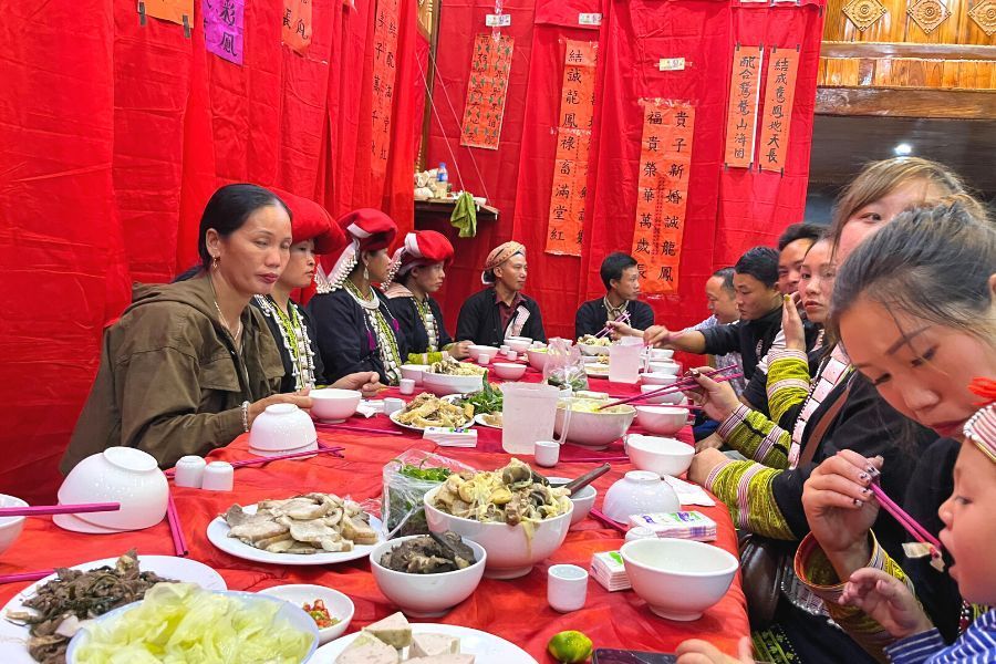 Red Dao Wedding meal