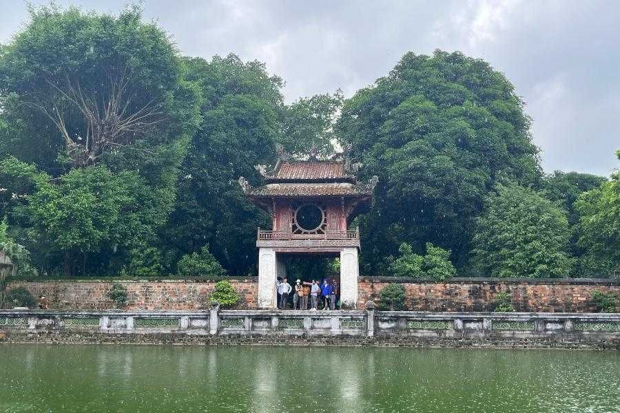 Nothern Vietnam Private Tour: Temple of Literature in Hanoi