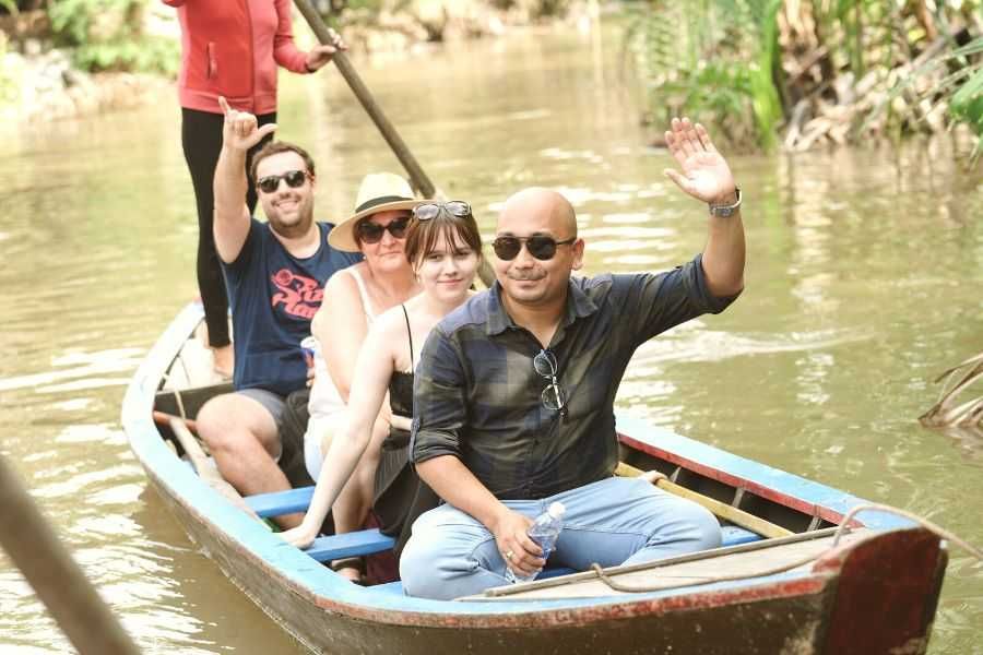 Mekong Delta 3 days private tour: Mekong Delta sampan cruise