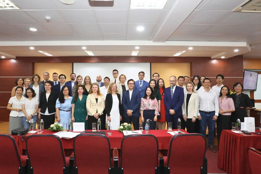 NAWA meeting in Hanoi University