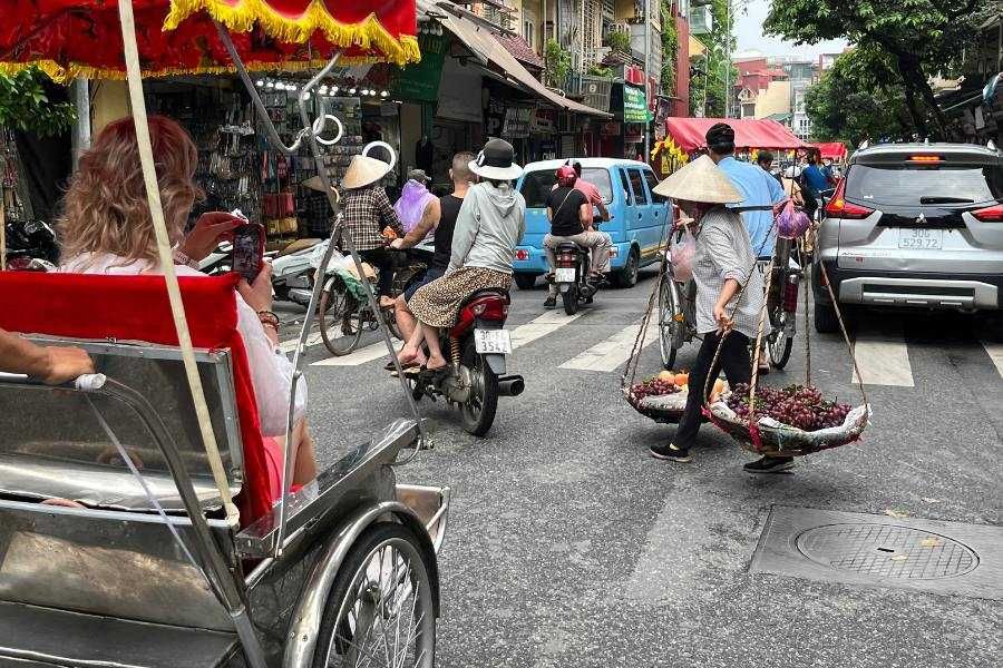Nothern Vietnam Private Tour: Hanoi city tour