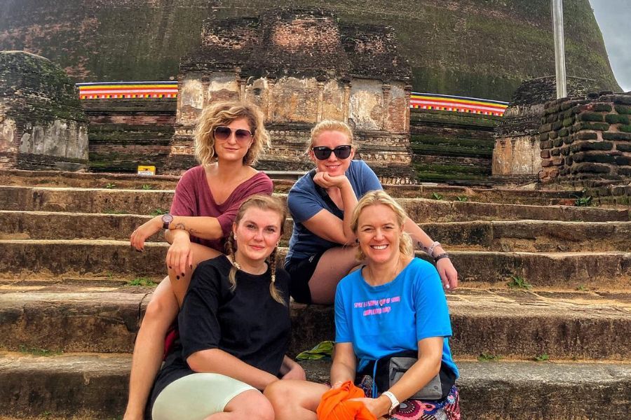 MakeYourAsia customized tour