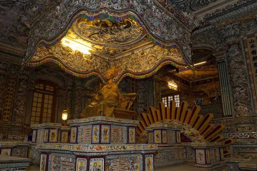 Hue Day Tour: Inside Khai Dinh Tomb