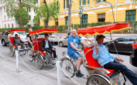 Hanoi cyclo - 1 Day Hanoi Private Tour