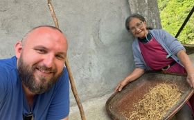 Filipino hospitality